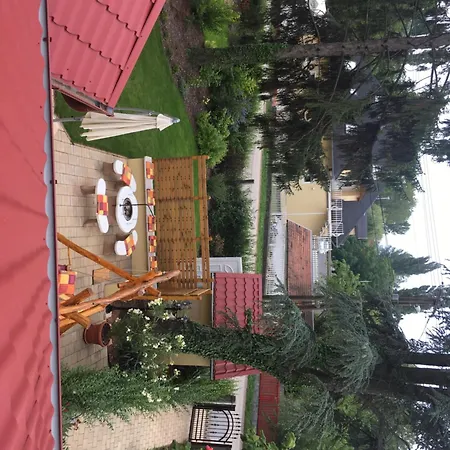 Дом отдыха Nora Wellness Nyaralo